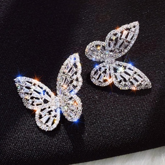 Jewelry - 14k white Gold plated Luxury butterfly stud earrings